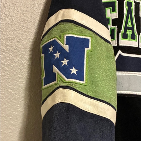 NFL Seattle Seahawks Black and Green Bomber Jacket - Picture 6 of 7